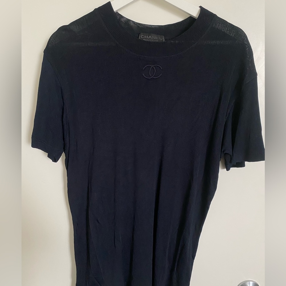 Authentic Chanel vintage shirt in FR 40
